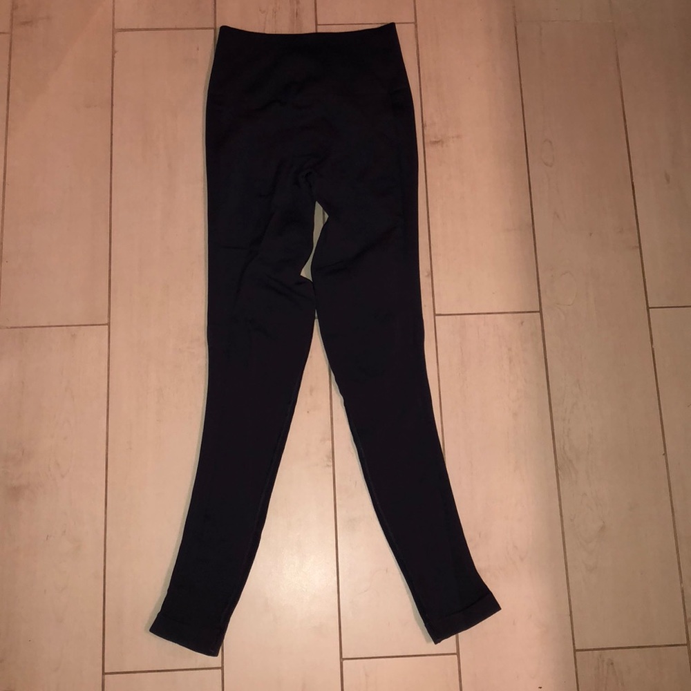 Lulu lemon size 6 leggings - Dark Navy